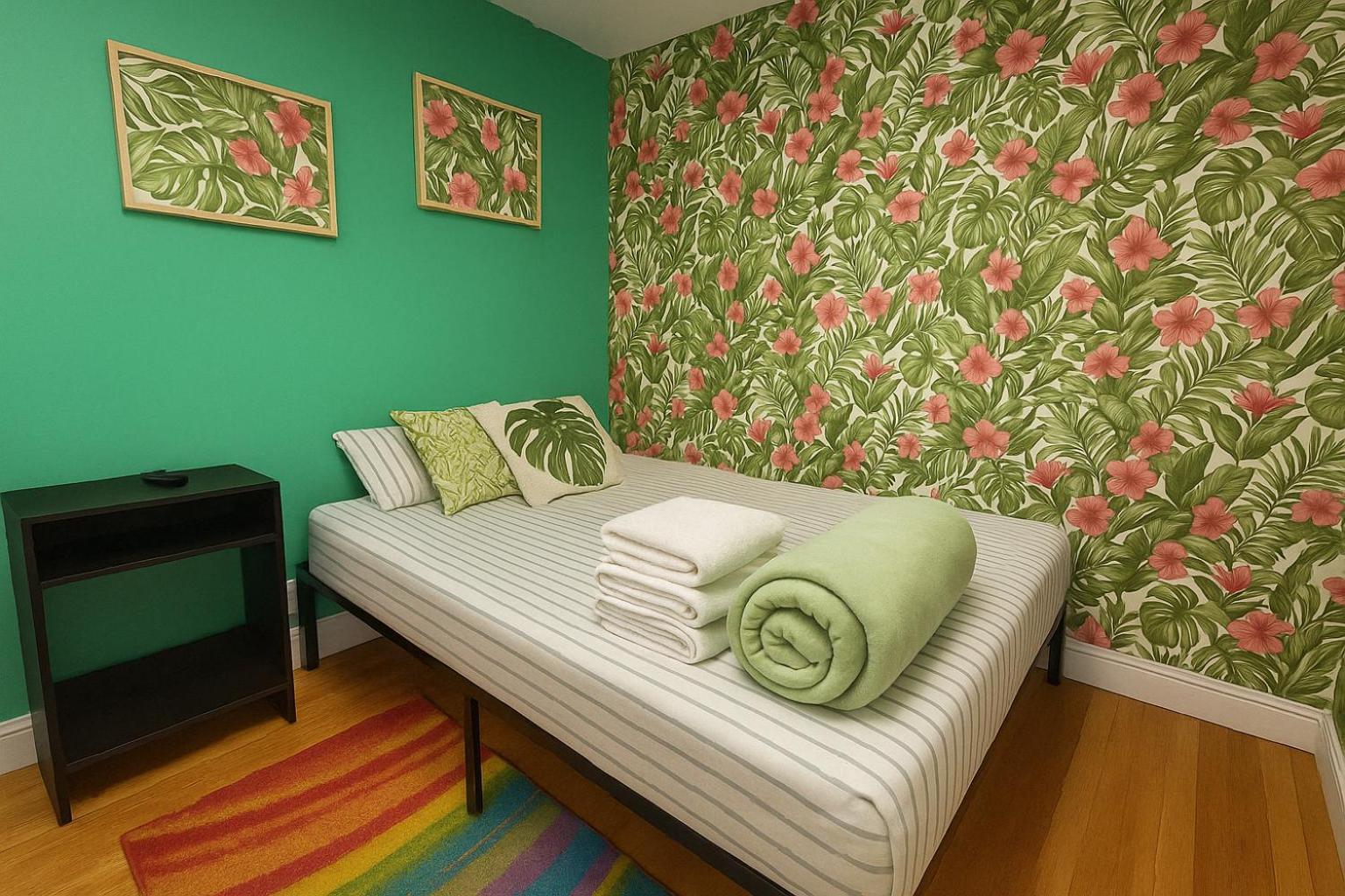 Tropical Comfort Room In Harlem Cozy Stay With Snacks & Style New York Exteriör bild